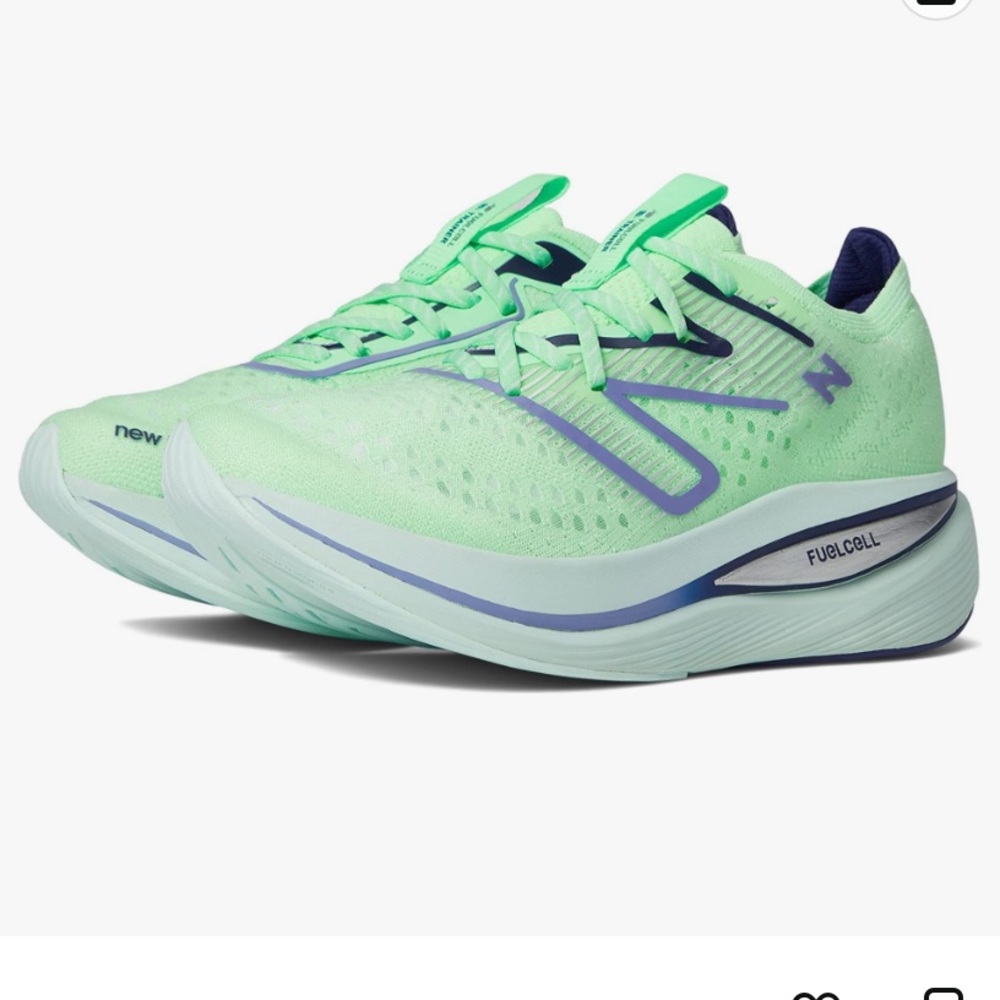 New Balance Fuel Cell Super Comp Trainer Women’s Size 10.5 / Men’s Size 9